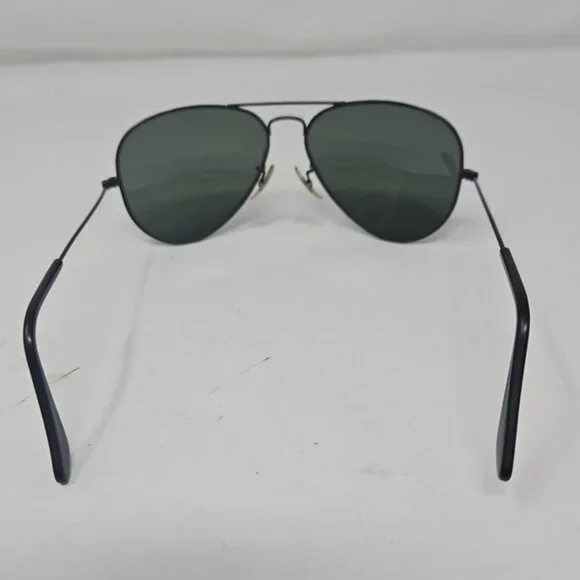 Vintage 1970s Ray Ban Aviator Pilot Outdoorsman Sunglasses w  display picture 2